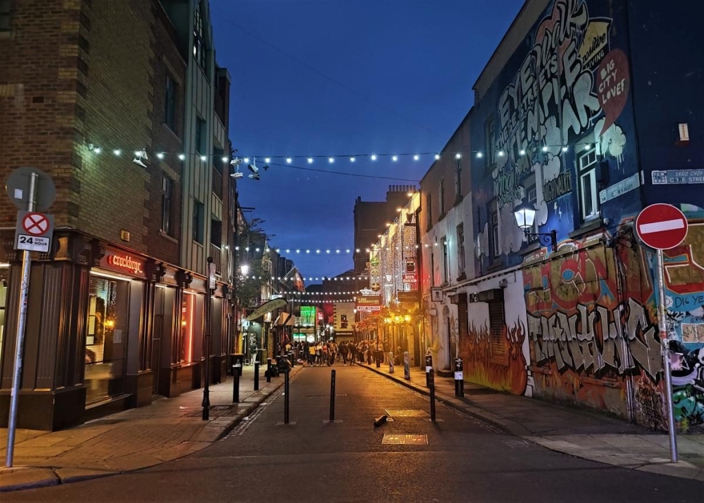 Від нічних вогнів Темпл-бару до "полювання" на оленів: чим вражає ірландський Дублін 41 Від нічних вогнів Темпл-бару до "полювання" на оленів: чим вражає ірландський Дублін