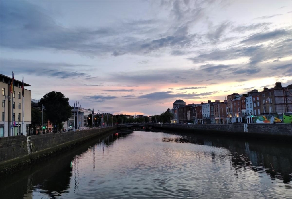 Від нічних вогнів Темпл-бару до "полювання" на оленів: чим вражає ірландський Дублін 19 Від нічних вогнів Темпл-бару до "полювання" на оленів: чим вражає ірландський Дублін