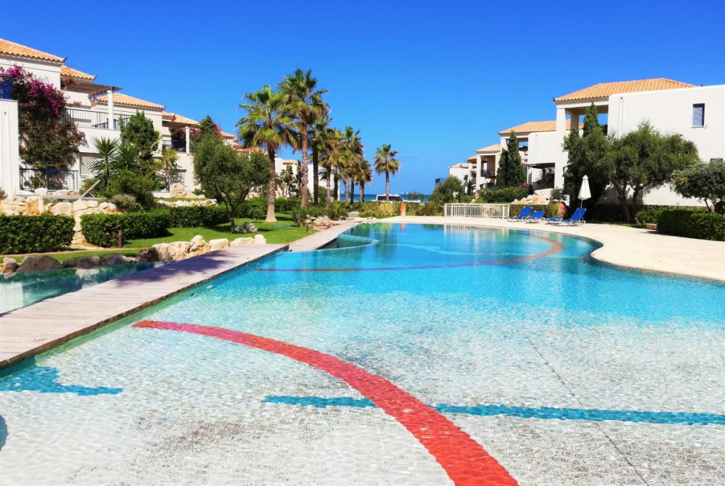 Відпочинок в Греції: все, що потрібно знати туристам (фоторепортаж) 18 На Криті найкраща інфраструктура в Греції / фото Марина Григоренко