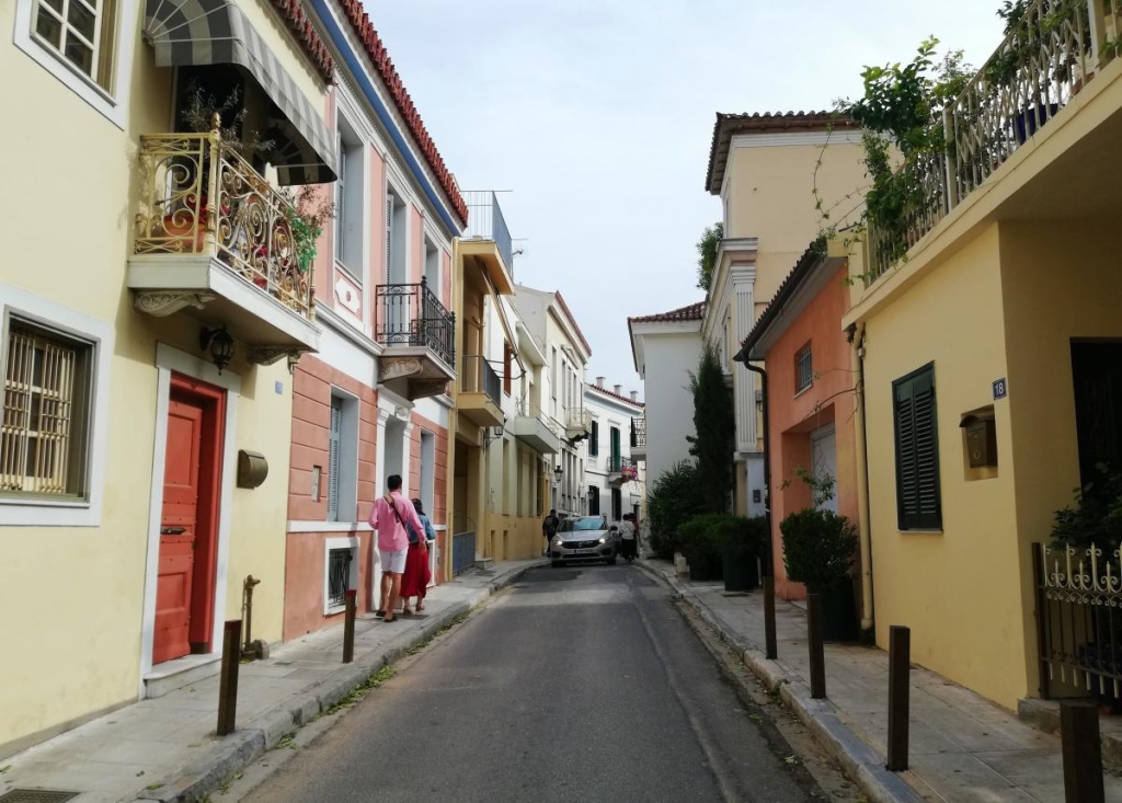 Відпочинок в Греції: все, що потрібно знати туристам (фоторепортаж) 4 В Афіни літаки з України літають цілий рік / фото Марина Григоренко