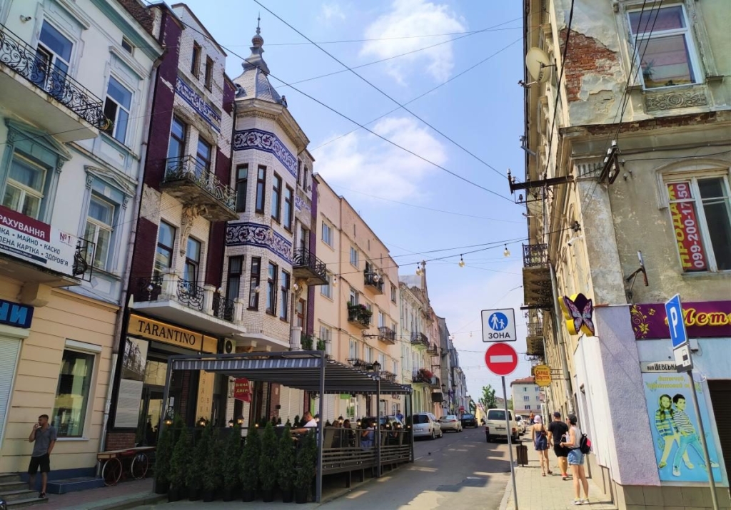 Відпустка в Закарпатті машиною: досліджуємо Україну вздовж траси Київ-Чоп 23 Відпустка в Закарпатті машиною: досліджуємо Україну вздовж траси Київ-Чоп