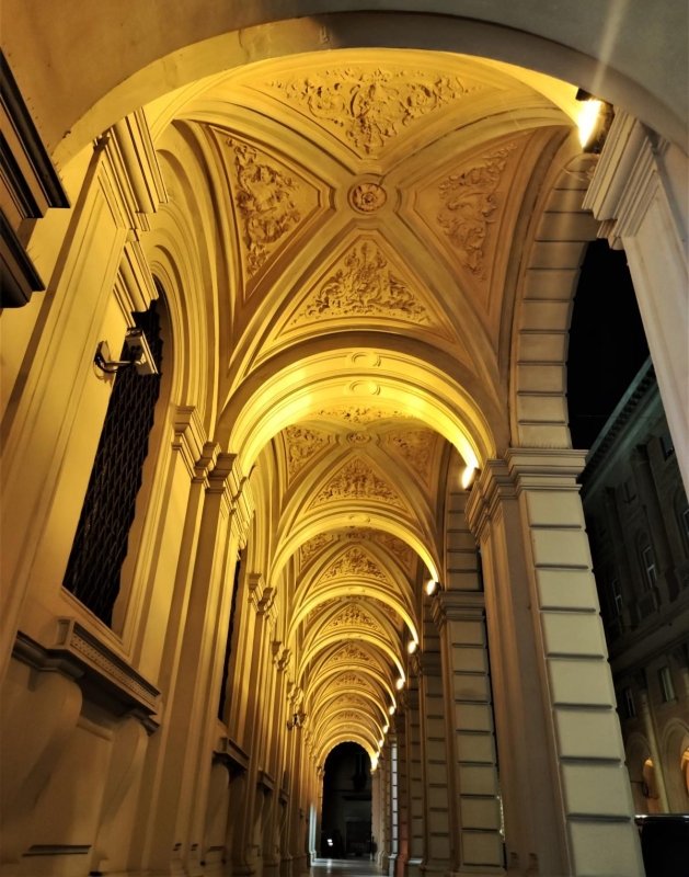 Вікенд в Болоньї: чим вражає туристів розкішна "темна конячка" Італії 57 Вікенд в Болоньї: чим вражає туристів розкішна "темна конячка" Італії