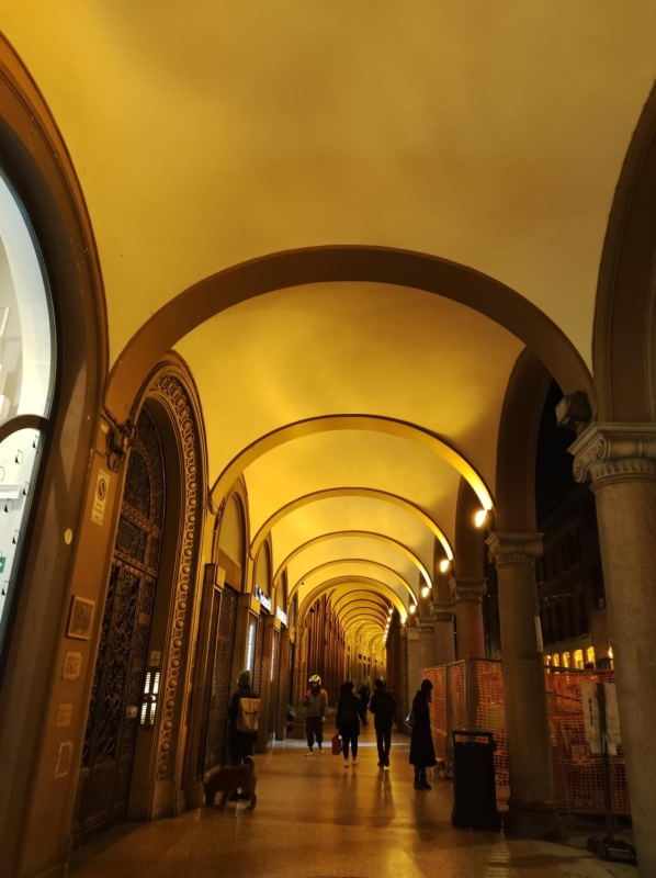 Вікенд в Болоньї: чим вражає туристів розкішна "темна конячка" Італії 60 Вікенд в Болоньї: чим вражає туристів розкішна "темна конячка" Італії