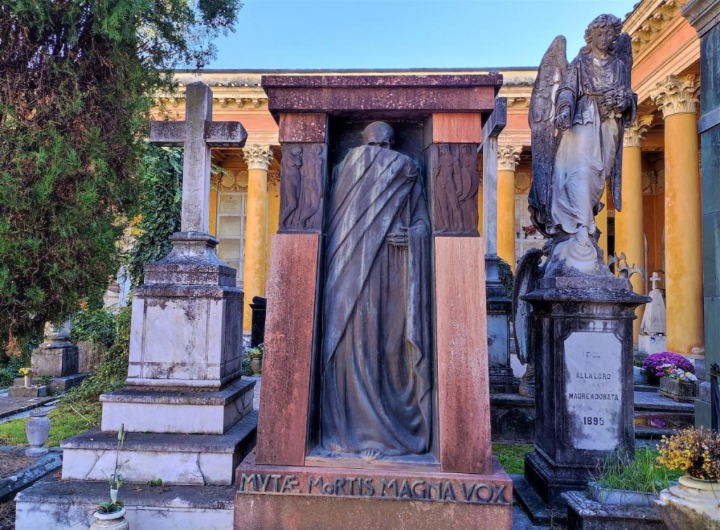 Вікенд в Болоньї: чим вражає туристів розкішна "темна конячка" Італії 65 Вікенд в Болоньї: чим вражає туристів розкішна "темна конячка" Італії