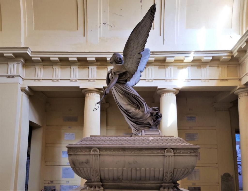 Вікенд в Болоньї: чим вражає туристів розкішна "темна конячка" Італії 74 Вікенд в Болоньї: чим вражає туристів розкішна "темна конячка" Італії