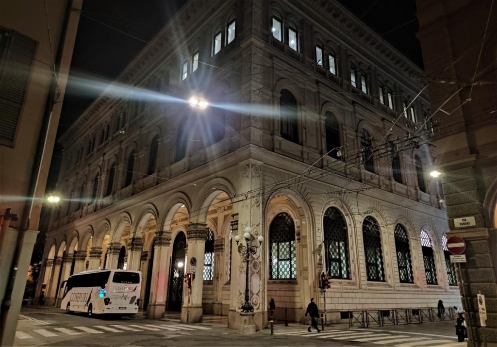 Вікенд в Болоньї: чим вражає туристів розкішна "темна конячка" Італії 52 Вікенд в Болоньї: чим вражає туристів розкішна "темна конячка" Італії