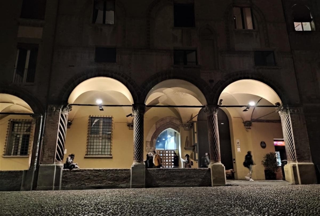 Вікенд в Болоньї: чим вражає туристів розкішна "темна конячка" Італії 49 Вікенд в Болоньї: чим вражає туристів розкішна "темна конячка" Італії