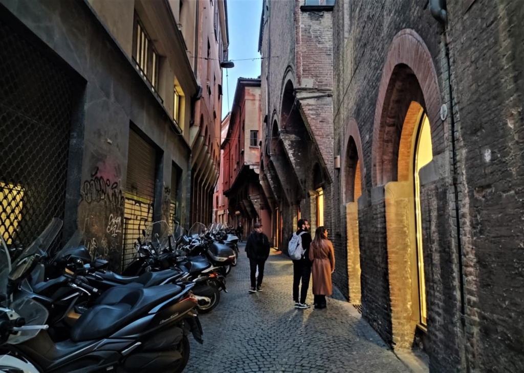 Вікенд в Болоньї: чим вражає туристів розкішна "темна конячка" Італії 8 Вікенд в Болоньї: чим вражає туристів розкішна "темна конячка" Італії