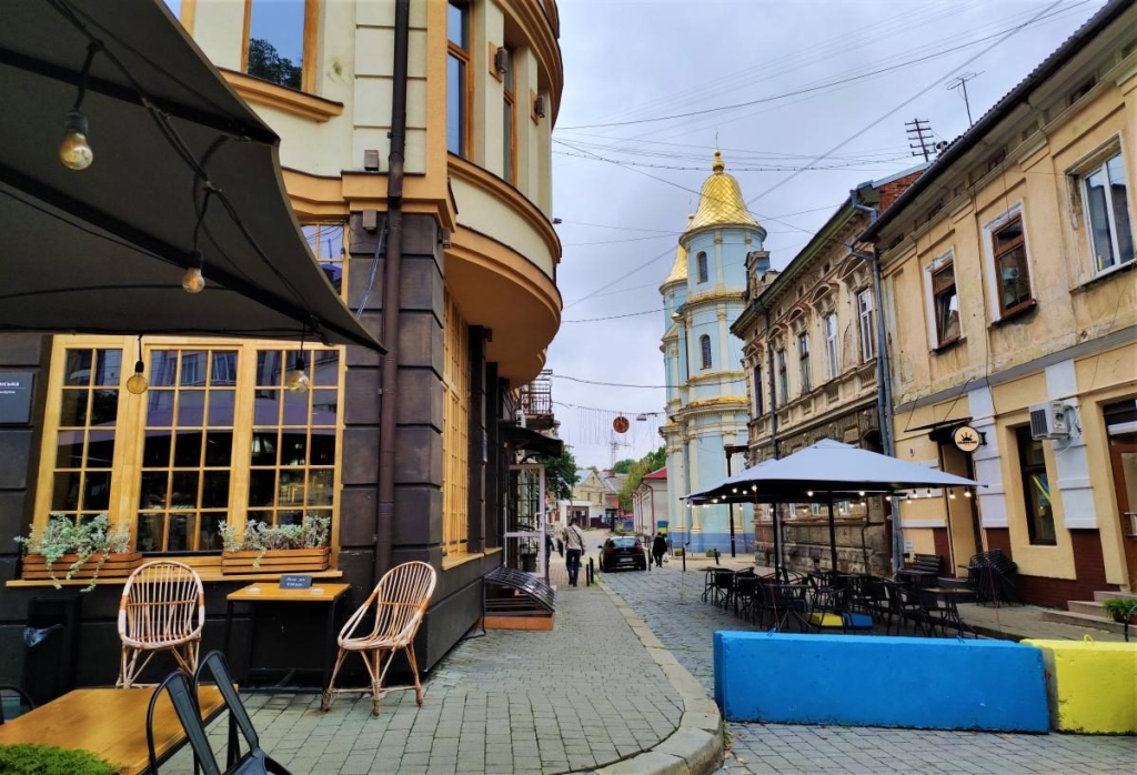 Вікенд в Івано-Франківську: затишне та сучасне місто, яке не впізнати 2 Вікенд в Івано-Франківську: затишне та сучасне місто, яке не впізнати
