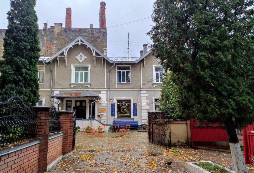 Вікенд в Івано-Франківську: затишне та сучасне місто, яке не впізнати 19 Вікенд в Івано-Франківську: затишне та сучасне місто, яке не впізнати