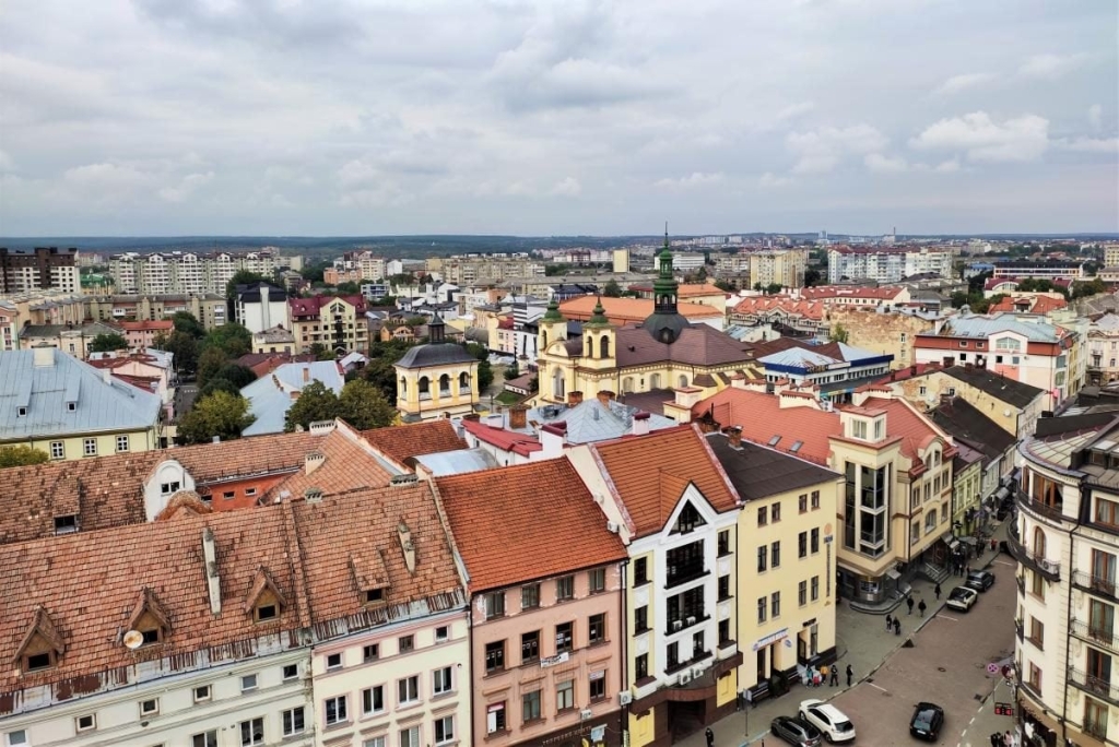 Вікенд в Івано-Франківську: затишне та сучасне місто, яке не впізнати 12 Вікенд в Івано-Франківську: затишне та сучасне місто, яке не впізнати