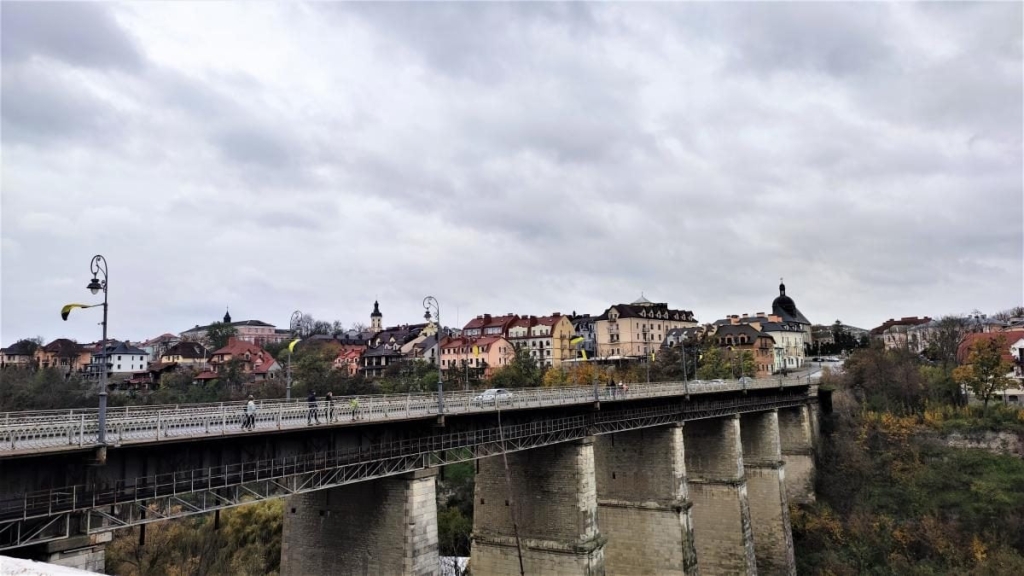 Вікенд в Кам'янець-Подільську: що подивитися та де смачно поїсти 2 Вікенд в Кам'янець-Подільську: що подивитися та де смачно поїсти