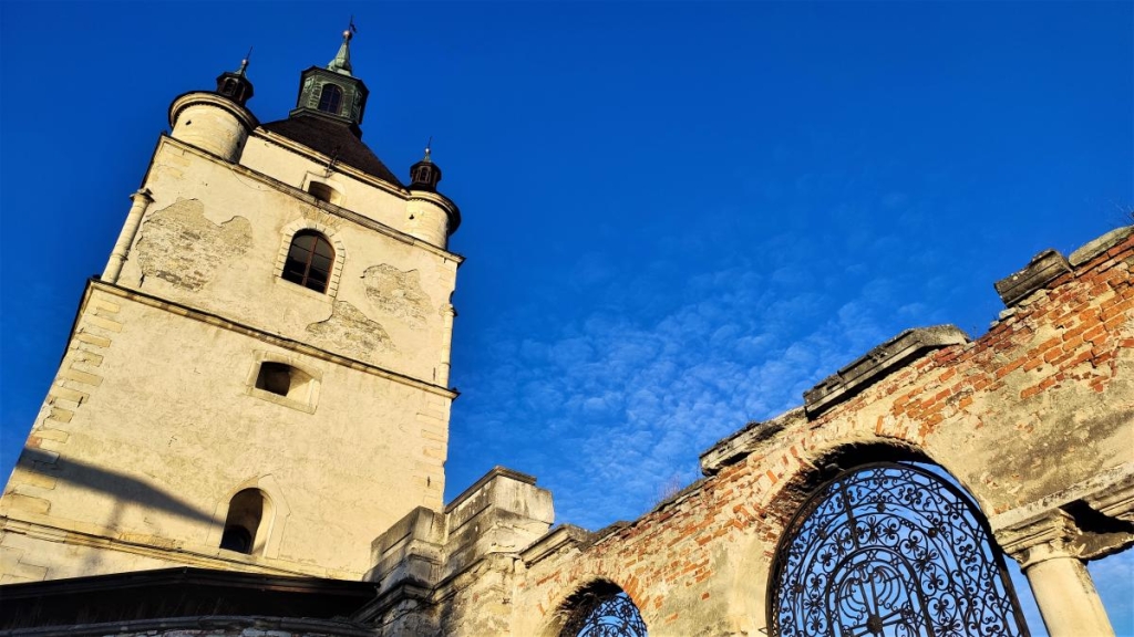 Вікенд в Кам'янець-Подільську: що подивитися та де смачно поїсти 24 Дзвіниця святого Степаноса / фото Марина Григоренко