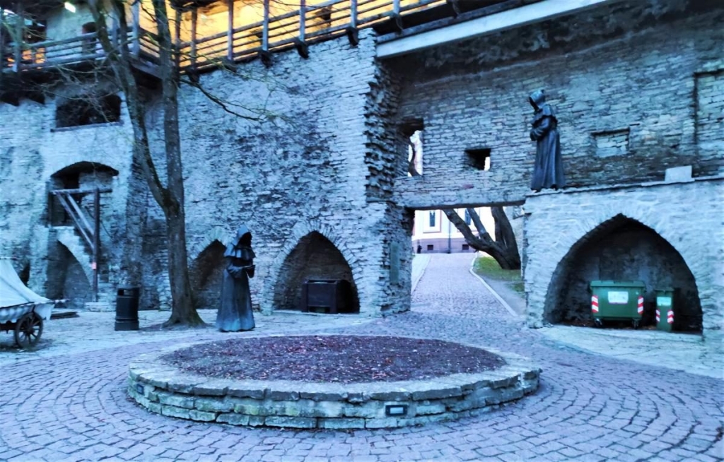 Вікенд в Таллінні: що подивитися і як зігрітися в затишній естонській столиці 46 Вікенд в Таллінні: що подивитися і як зігрітися в затишній естонській столиці