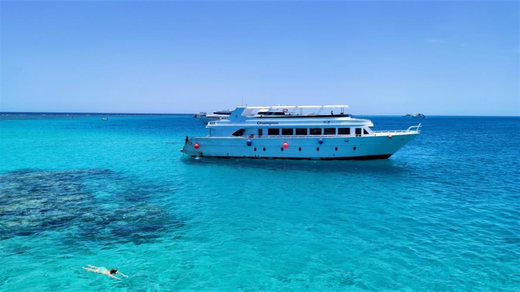 Єгипет влітку? Та ще й без росіян? Тоді вам в Марса-Алам! 93 Морські круїзи в Марса-Аламі зазвичай відбуваються на таких яхтах / фото Марина Григоренко