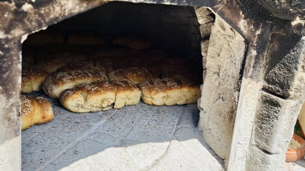 Їсти, молитися, пити. Кіпр – острів сили, обжерливості, молитов і задоволень 141 Їсти, молитися, пити. Кіпр – острів сили, обжерливості, молитов і задоволень