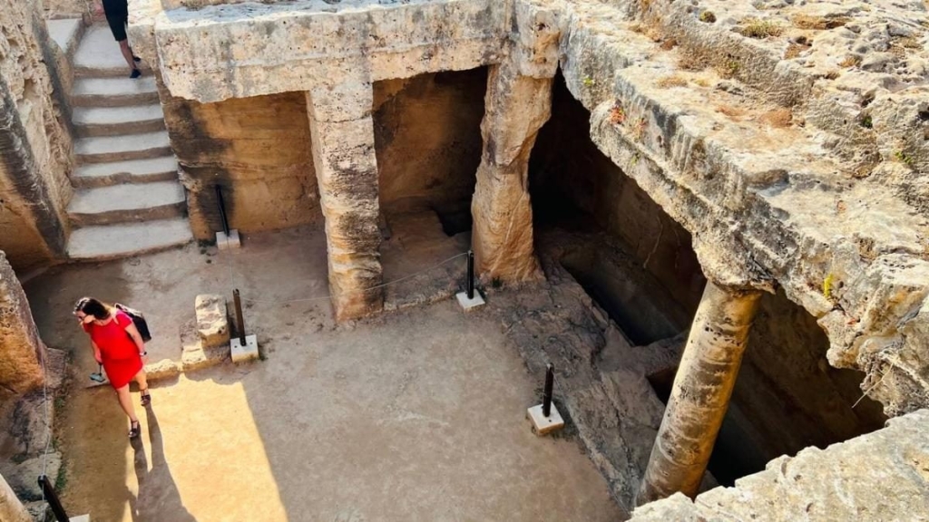 Їсти, молитися, пити. Кіпр – острів сили, обжерливості, молитов і задоволень 127 Їсти, молитися, пити. Кіпр – острів сили, обжерливості, молитов і задоволень