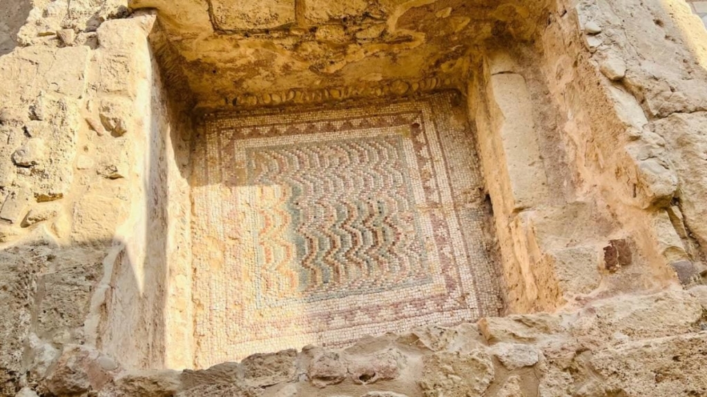 Їсти, молитися, пити. Кіпр – острів сили, обжерливості, молитов і задоволень 110 Їсти, молитися, пити. Кіпр – острів сили, обжерливості, молитов і задоволень