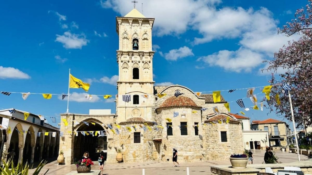 Їсти, молитися, пити. Кіпр – острів сили, обжерливості, молитов і задоволень 66 Їсти, молитися, пити. Кіпр – острів сили, обжерливості, молитов і задоволень