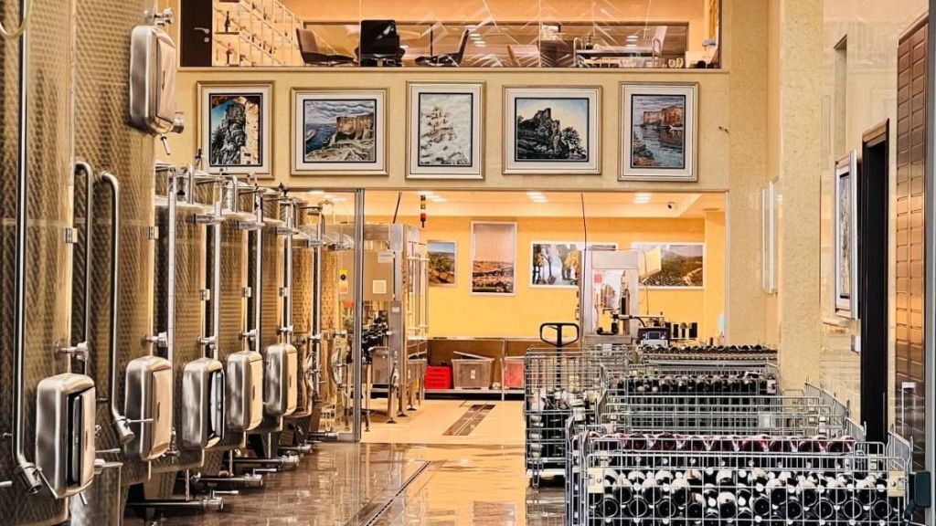 Їсти, молитися, пити. Кіпр – острів сили, обжерливості, молитов і задоволень 192 Їсти, молитися, пити. Кіпр – острів сили, обжерливості, молитов і задоволень