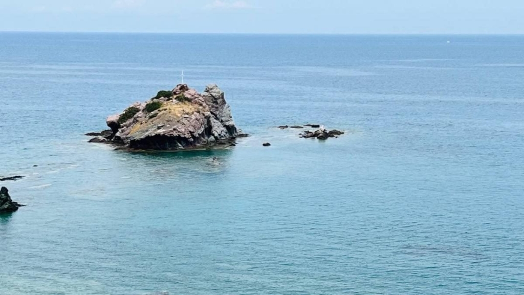 Їсти, молитися, пити. Кіпр – острів сили, обжерливості, молитов і задоволень 101 Їсти, молитися, пити. Кіпр – острів сили, обжерливості, молитов і задоволень