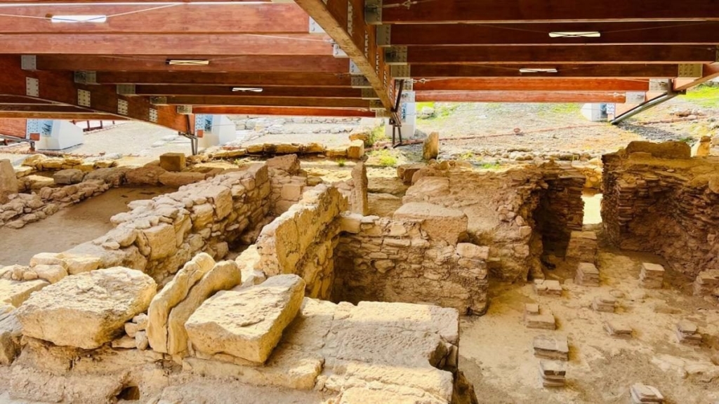 Їсти, молитися, пити. Кіпр – острів сили, обжерливості, молитов і задоволень 114 Їсти, молитися, пити. Кіпр – острів сили, обжерливості, молитов і задоволень