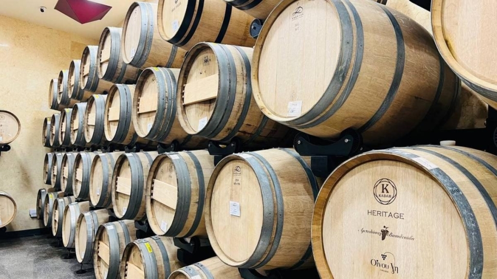 Їсти, молитися, пити. Кіпр – острів сили, обжерливості, молитов і задоволень 188 Їсти, молитися, пити. Кіпр – острів сили, обжерливості, молитов і задоволень