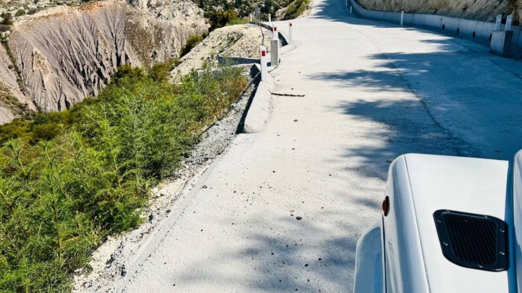 Їсти, молитися, пити. Кіпр – острів сили, обжерливості, молитов і задоволень 94 Їсти, молитися, пити. Кіпр – острів сили, обжерливості, молитов і задоволень