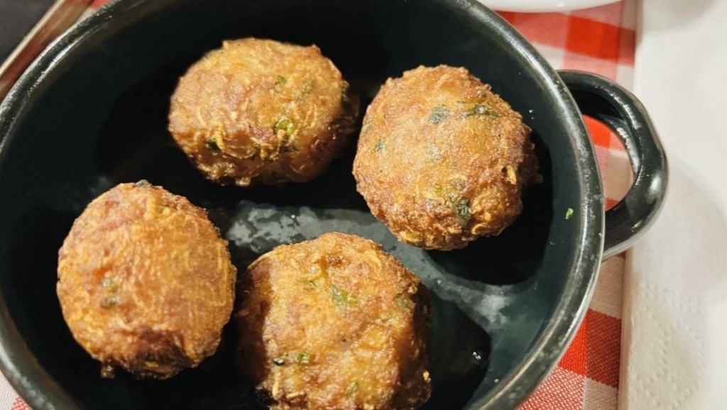 Їсти, молитися, пити. Кіпр – острів сили, обжерливості, молитов і задоволень 41 Їсти, молитися, пити. Кіпр – острів сили, обжерливості, молитов і задоволень