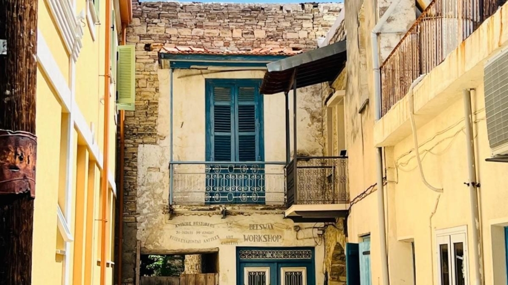 Їсти, молитися, пити. Кіпр – острів сили, обжерливості, молитов і задоволень 157 Їсти, молитися, пити. Кіпр – острів сили, обжерливості, молитов і задоволень