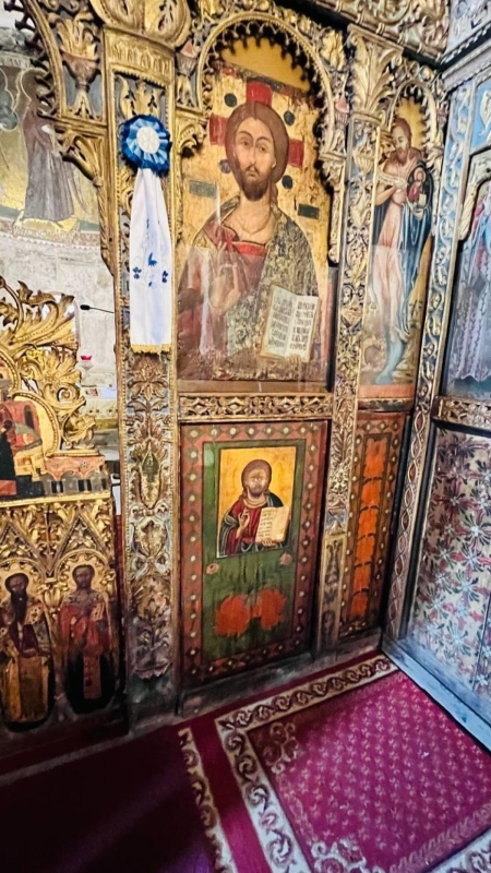 Їсти, молитися, пити. Кіпр – острів сили, обжерливості, молитов і задоволень 60 Їсти, молитися, пити. Кіпр – острів сили, обжерливості, молитов і задоволень