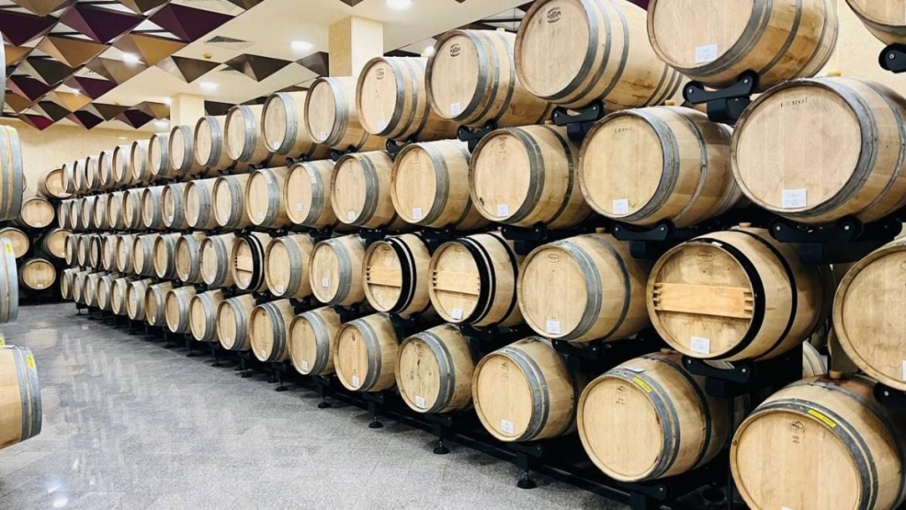 Їсти, молитися, пити. Кіпр – острів сили, обжерливості, молитов і задоволень 187 Їсти, молитися, пити. Кіпр – острів сили, обжерливості, молитов і задоволень