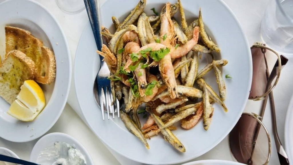 Їсти, молитися, пити. Кіпр – острів сили, обжерливості, молитов і задоволень 51 Їсти, молитися, пити. Кіпр – острів сили, обжерливості, молитов і задоволень