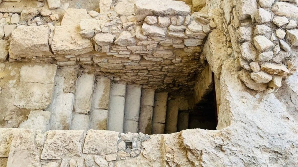 Їсти, молитися, пити. Кіпр – острів сили, обжерливості, молитов і задоволень 115 Їсти, молитися, пити. Кіпр – острів сили, обжерливості, молитов і задоволень