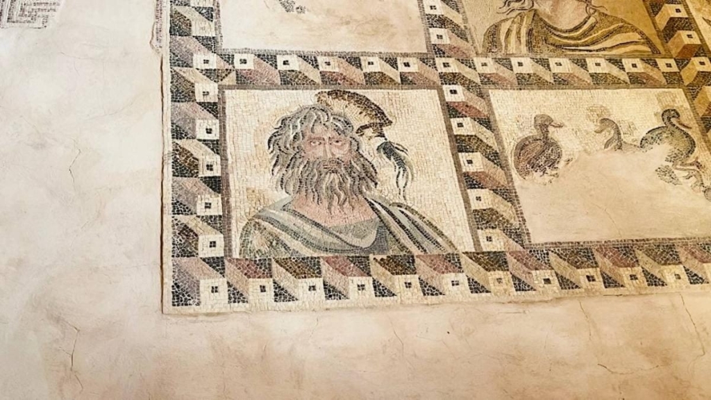 Їсти, молитися, пити. Кіпр – острів сили, обжерливості, молитов і задоволень 121 Їсти, молитися, пити. Кіпр – острів сили, обжерливості, молитов і задоволень