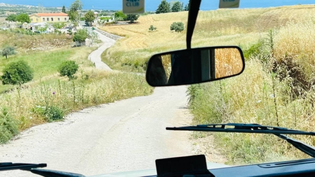 Їсти, молитися, пити. Кіпр – острів сили, обжерливості, молитов і задоволень 98 Їсти, молитися, пити. Кіпр – острів сили, обжерливості, молитов і задоволень