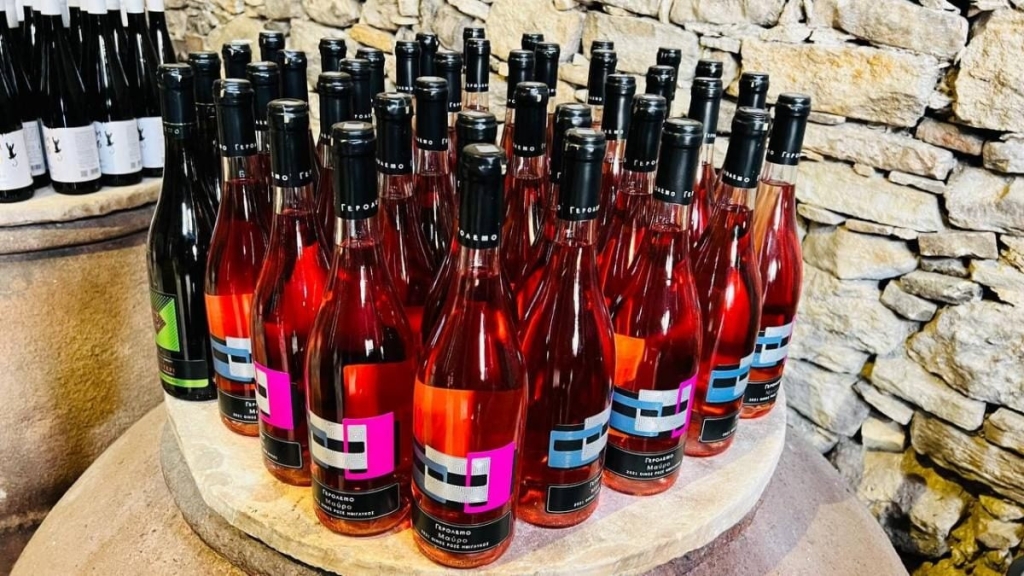 Їсти, молитися, пити. Кіпр – острів сили, обжерливості, молитов і задоволень 185 Їсти, молитися, пити. Кіпр – острів сили, обжерливості, молитов і задоволень