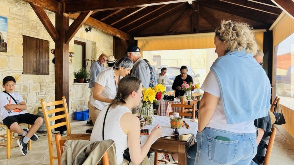 Їсти, молитися, пити. Кіпр – острів сили, обжерливості, молитов і задоволень 145 Їсти, молитися, пити. Кіпр – острів сили, обжерливості, молитов і задоволень