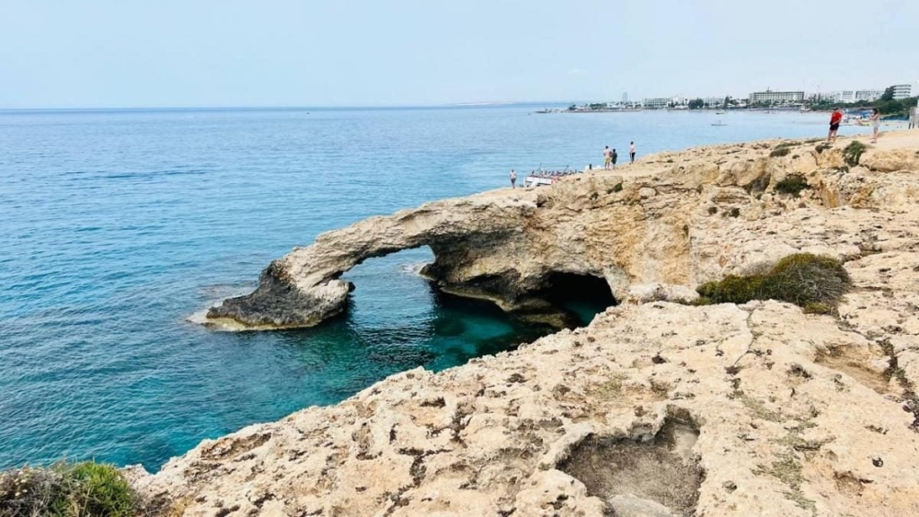 Їсти, молитися, пити. Кіпр – острів сили, обжерливості, молитов і задоволень 23 Їсти, молитися, пити. Кіпр – острів сили, обжерливості, молитов і задоволень