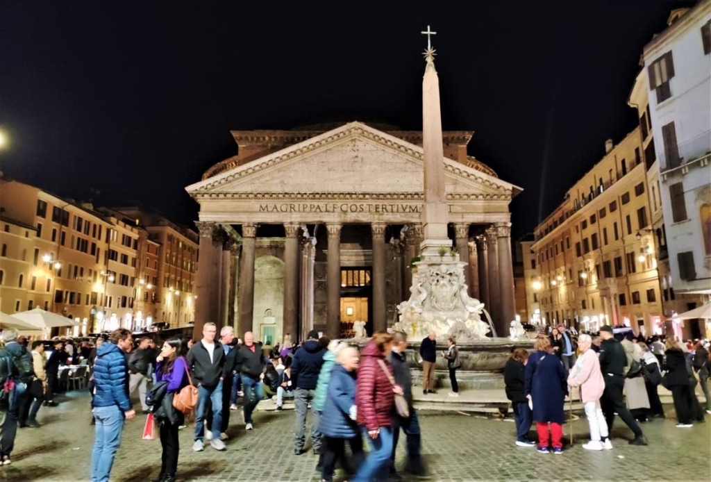 Заглянути до Ватикану 29 Заглянути до Ватикану