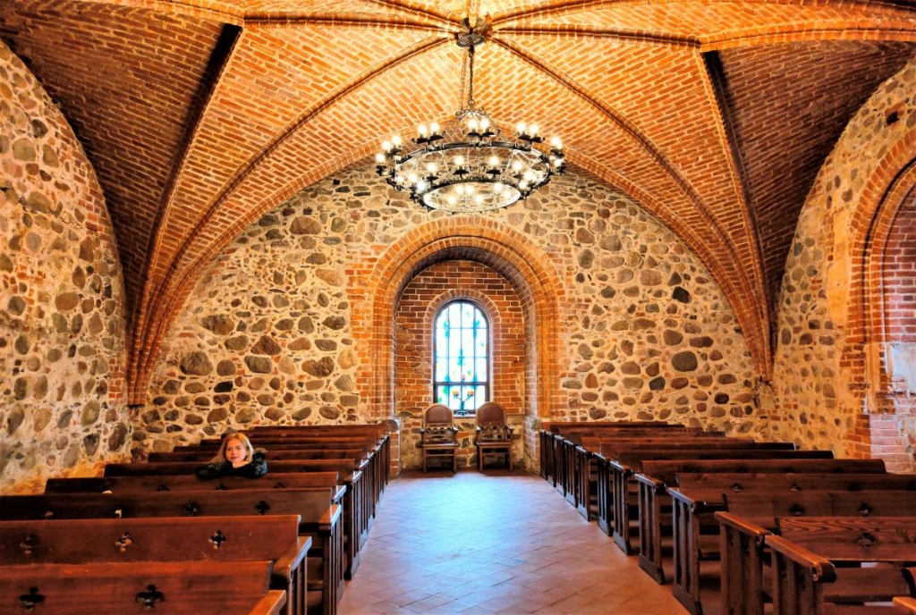 Затишний Тракай: стародавнє місто-фортеця посеред озер в 30 хвилинах від Вільнюса 38 Інтер'єри Тракайського замку / фото Марина Григоренко