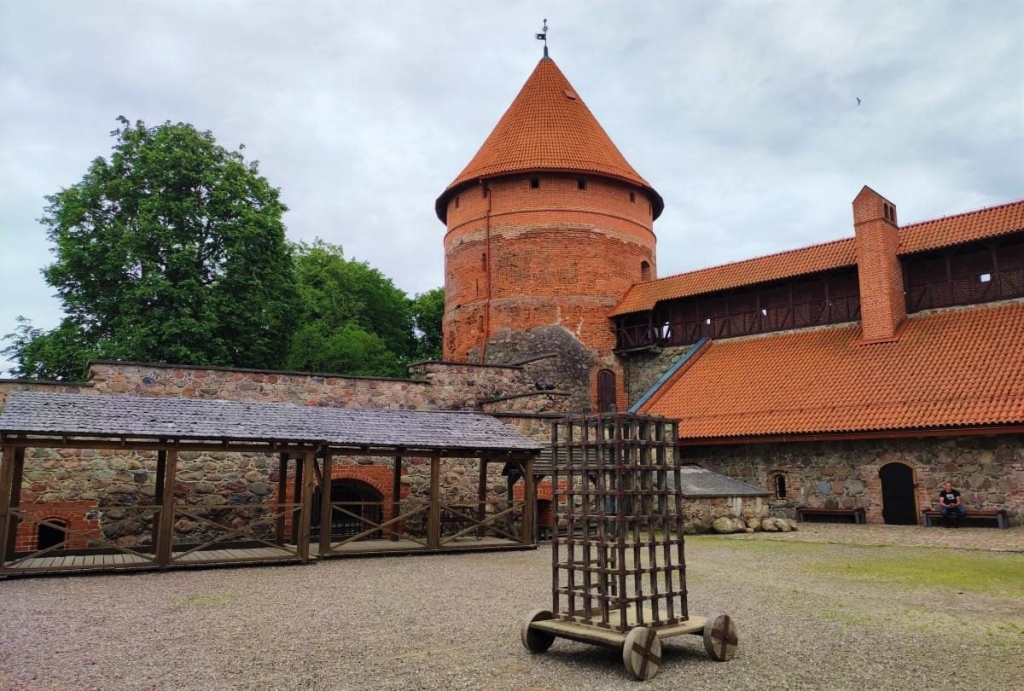 Затишний Тракай: стародавнє місто-фортеця посеред озер в 30 хвилинах від Вільнюса 20 Затишний Тракай: стародавнє місто-фортеця посеред озер в 30 хвилинах від Вільнюса