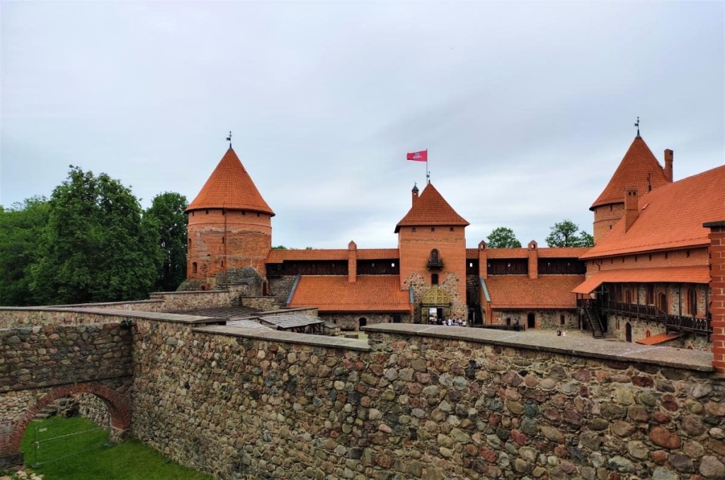Затишний Тракай: стародавнє місто-фортеця посеред озер в 30 хвилинах від Вільнюса 19 Затишний Тракай: стародавнє місто-фортеця посеред озер в 30 хвилинах від Вільнюса