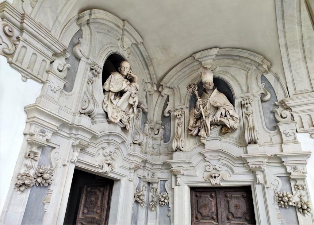 Зрозуміти і полюбити Неаполь: Марадона, клоуни і контрасти 26 Зрозуміти і полюбити Неаполь: Марадона, клоуни і контрасти