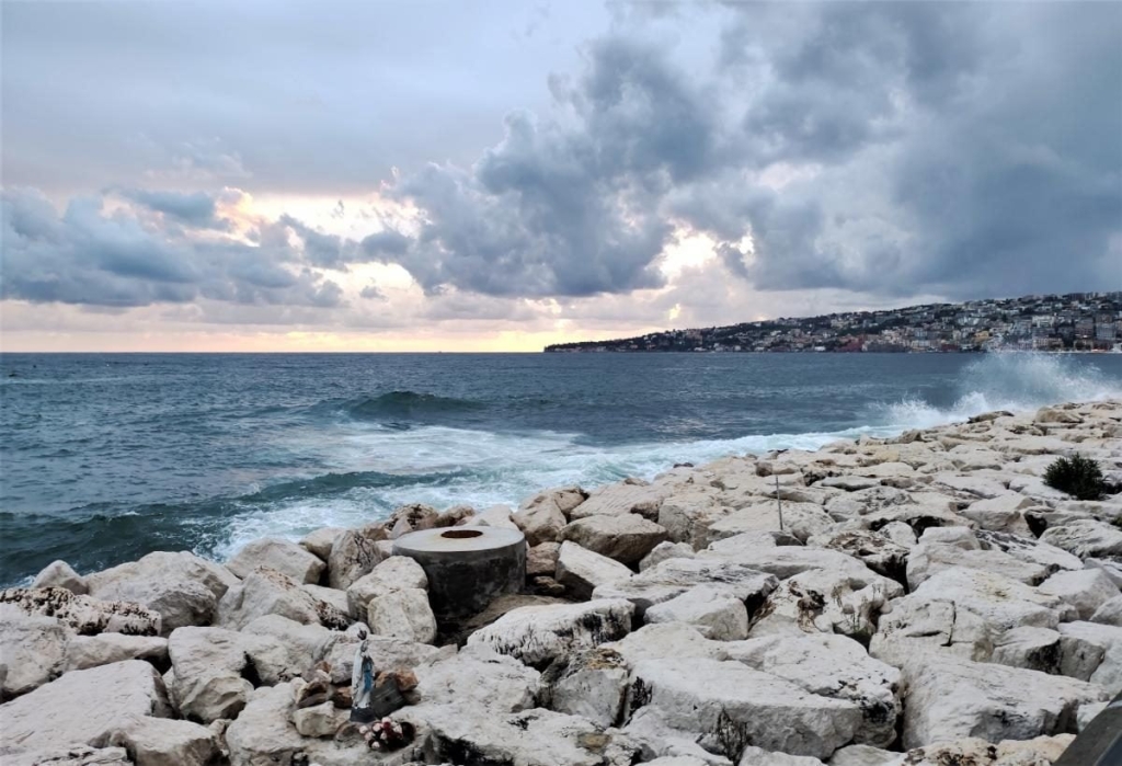 Зрозуміти і полюбити Неаполь: Марадона, клоуни і контрасти 42 Зрозуміти і полюбити Неаполь: Марадона, клоуни і контрасти