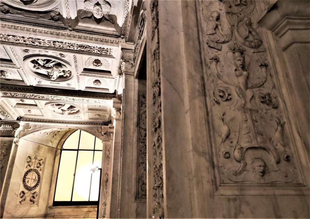 Зрозуміти і полюбити Неаполь: Марадона, клоуни і контрасти 66 Зрозуміти і полюбити Неаполь: Марадона, клоуни і контрасти