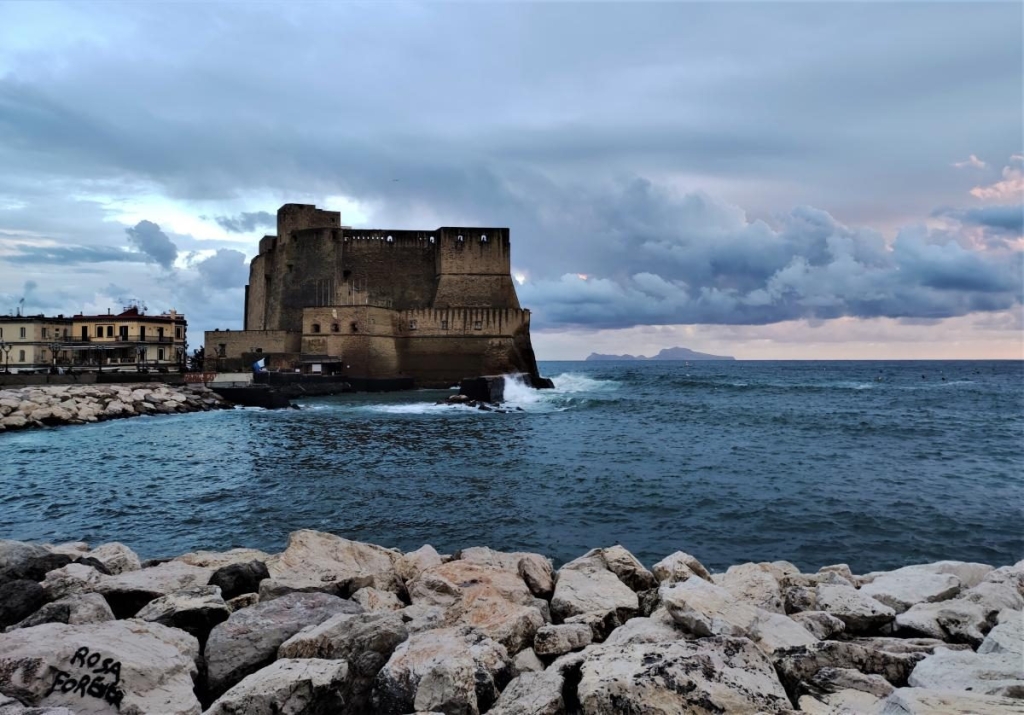 Зрозуміти і полюбити Неаполь: Марадона, клоуни і контрасти 41 Зрозуміти і полюбити Неаполь: Марадона, клоуни і контрасти