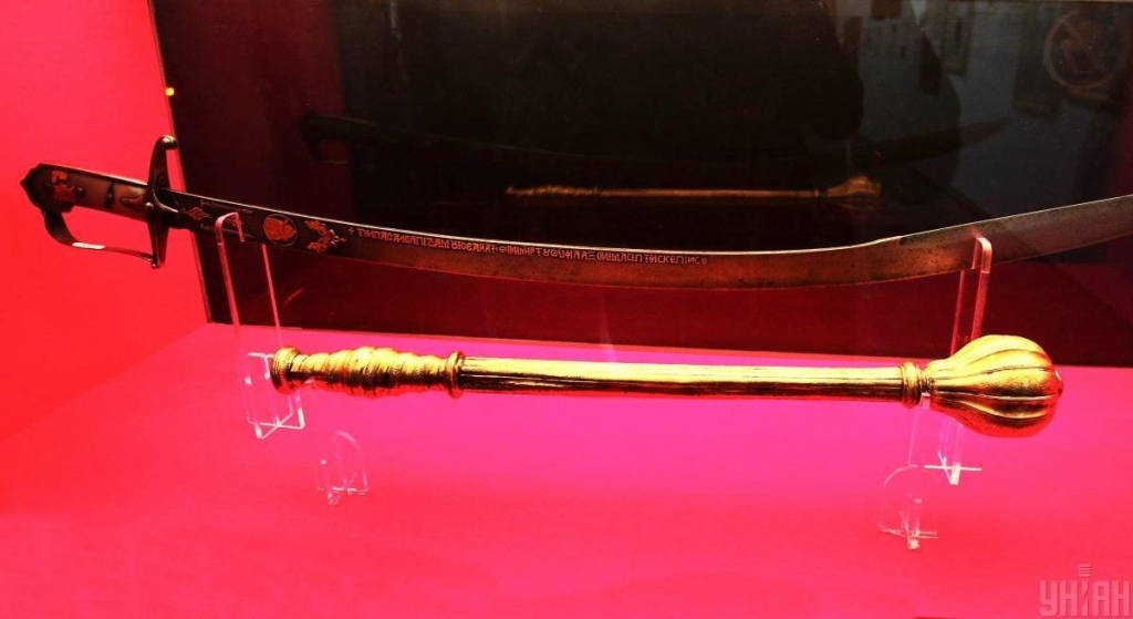 Ukraine WOW у Києві: як довго працюватиме виставка про українську спадщину (фоторепортаж) 19 Ukraine WOW у Києві: як довго працюватиме виставка про українську спадщину (фоторепортаж)