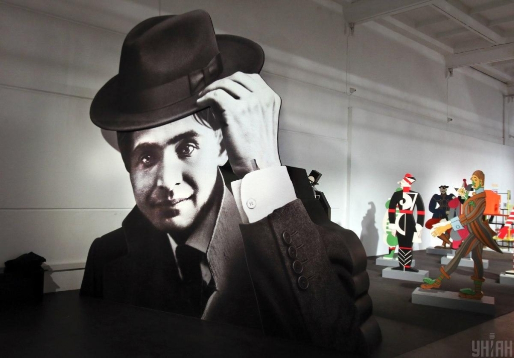 Ukraine WOW у Києві: як довго працюватиме виставка про українську спадщину (фоторепортаж) 8 Ukraine WOW у Києві: як довго працюватиме виставка про українську спадщину (фоторепортаж)