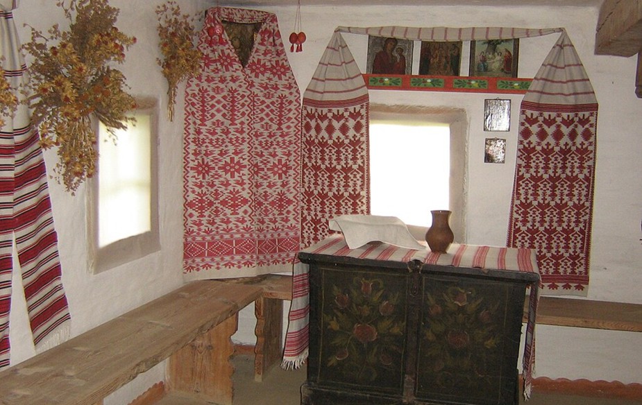 Не гірше за Карпати: топ-7 місць в Україні для відпочинку у листопаді Не гірше за Карпати: топ-7 місць в Україні для відпочинку у листопаді 15